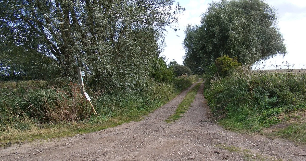 Footpath to the Sewage Works & River Ore