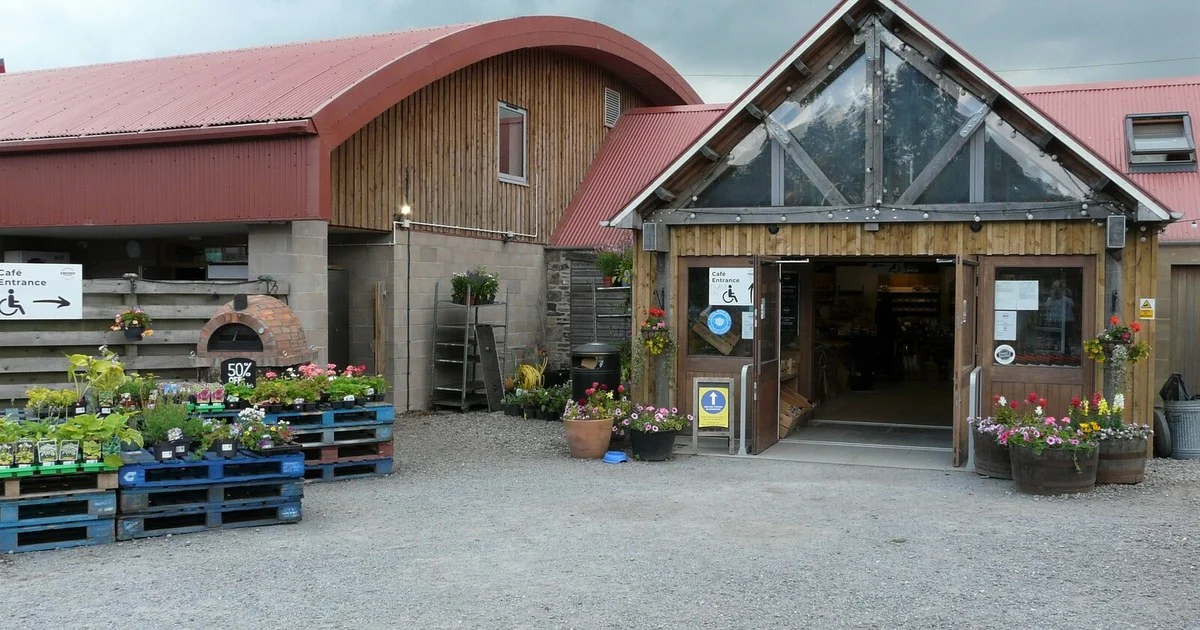 Entrance, Smiddy Farm Shop