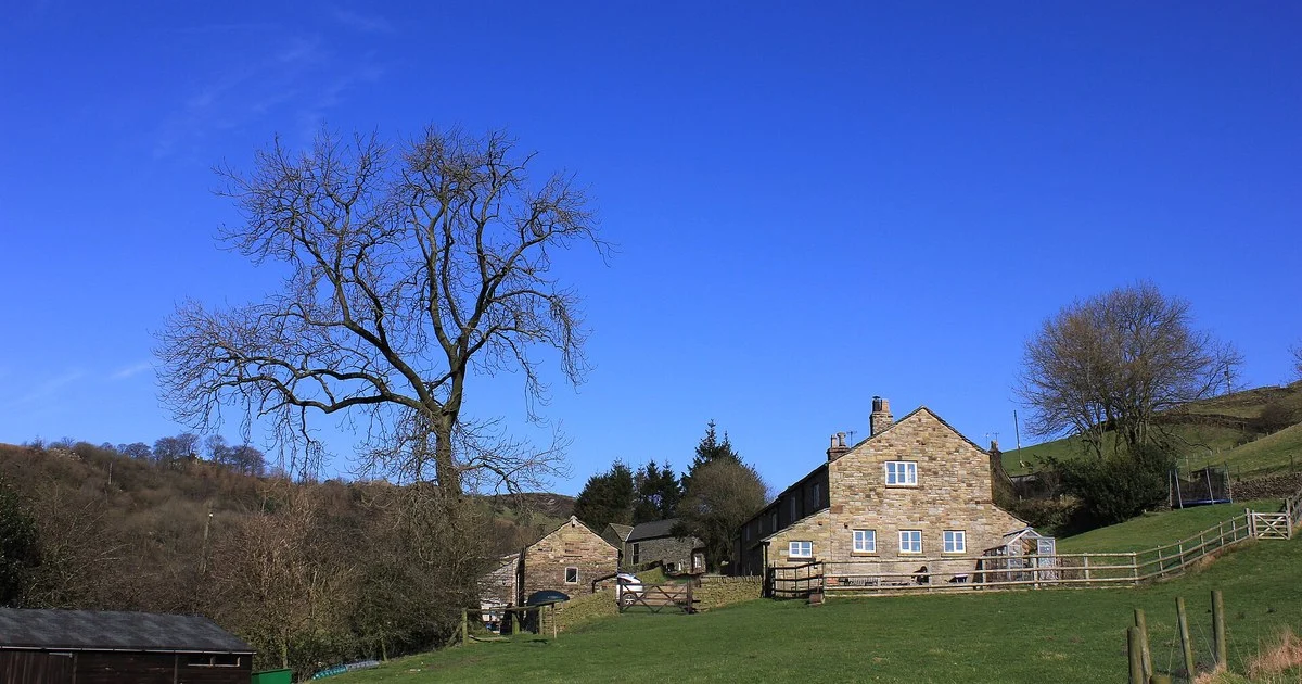 Crooked Yard Farmhouse